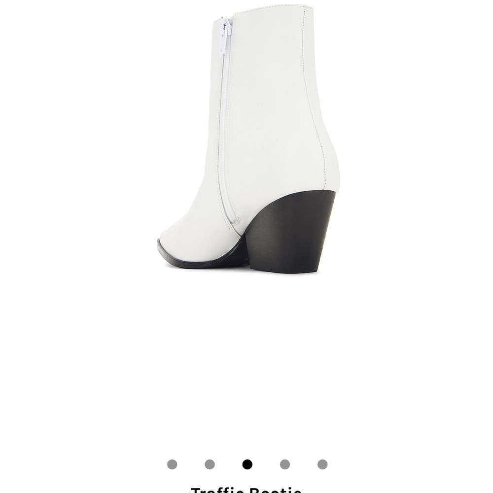 Nwt Raye Traffic Bootie White Size 8 - image 3